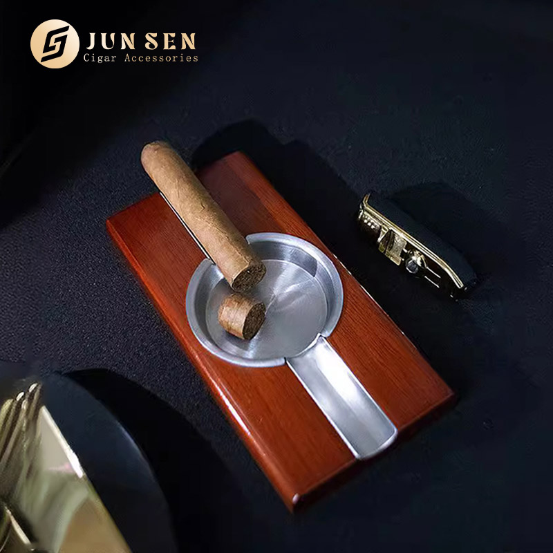 Modern Rectangular Ashtray – For Cigars, Stylish & Sturdy